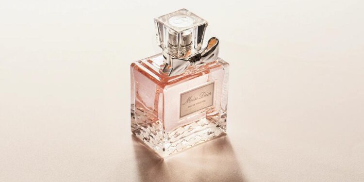 Parfym på Kicks – så mycket dyrare är den