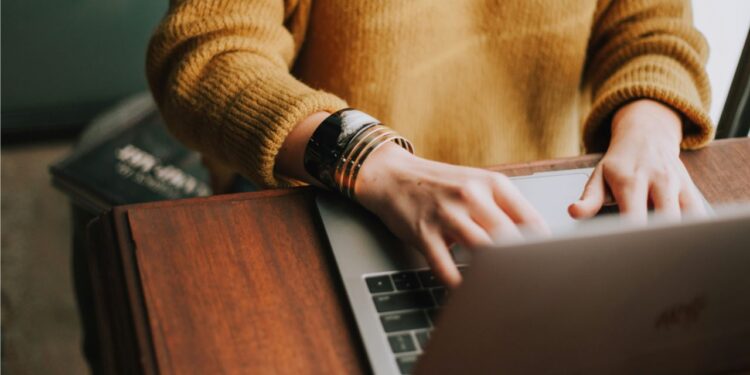 Skärpta regler för snabblån börjar gälla 2026